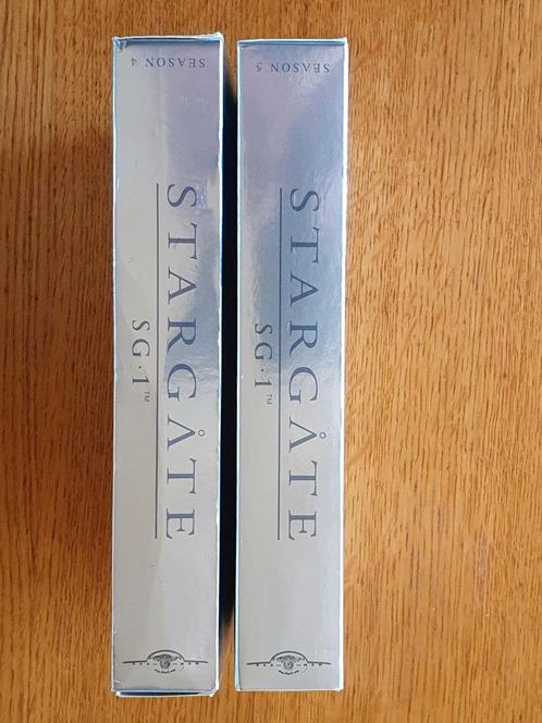 Stargate Seizoen 4 en 5 dvd set. Serie Sci-fi boxset, Cd's en Dvd's, Dvd's | Tv en Series, Zo goed als nieuw, Science Fiction en Fantasy