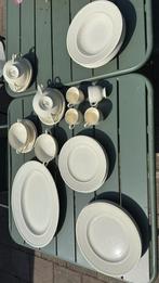Wedgwood Edme servies 4 couverts +, Antiek en Kunst, Ophalen