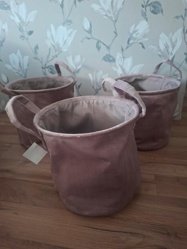 3x Decoratieve manden, Huis en Inrichting, Woonaccessoires | Schalen en Manden, Zo goed als nieuw, Mand, Rond, Overige materialen