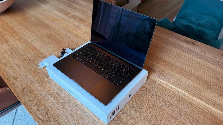 14-inch MacBook Pro (M3 Pro) - AppleCare+ t/m Mrt 2027!, Computers en Software, Apple Macbooks, Zo goed als nieuw, MacBook Pro