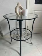 Ikea bijzet tafel zwart met glas, Huis en Inrichting, Tafels | Bijzettafels, 45 tot 60 cm, Minder dan 55 cm, Rond, Ophalen of Verzenden