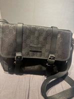 Gucci Schoudertas Zwart GG-Patroon, Sieraden, Tassen en Uiterlijk, Ophalen of Verzenden, Gebruikt, Zwart
