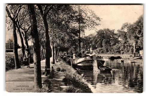Harlingen, Gracht N. O. Singel, Verzamelen, Ansichtkaarten | Nederland, Gelopen, Friesland, 1920 tot 1940, Verzenden