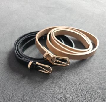 Riemenset Zwart & Beige met Gouden Gesp - 2 Stuks beschikbaar voor biedingen