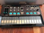 Volca FM 2 synthesizer, Muziek en Instrumenten, Synthesizers, Korg, Zo goed als nieuw, Met midi-aansluiting, Overige aantallen