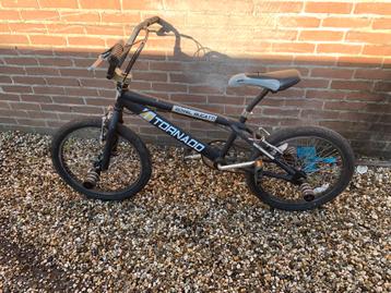 Bmx royal bugatti beschikbaar voor biedingen