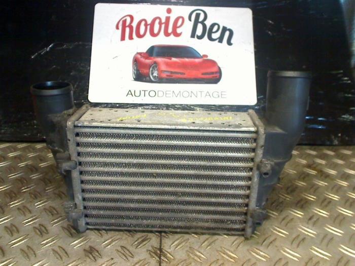 Intercooler van een Volkswagen Passat, Gebruikt, -, Volkswagen, -