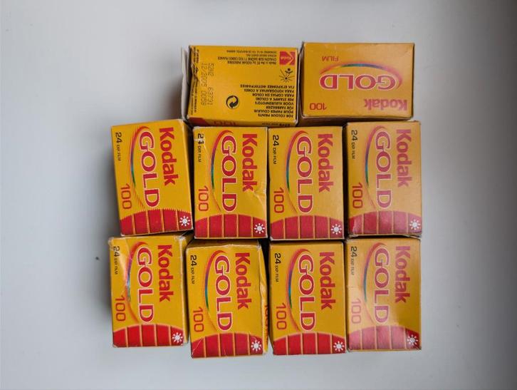 60x Expired Kodak & Fuji Film (2004-2006), Audio, Tv en Foto, Filmrollen, 35mm film, Ophalen of Verzenden