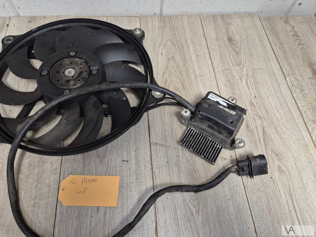 VW Volkswagen Passat W8 motor koelvin met module 885001719, Gebruikt, -, Volkswagen, -