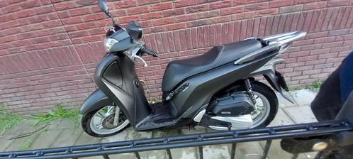 Motor scooter Honda SH 150, Motoren, Motoren | Honda, Particulier, Scooter, 1 cilinder, Ophalen