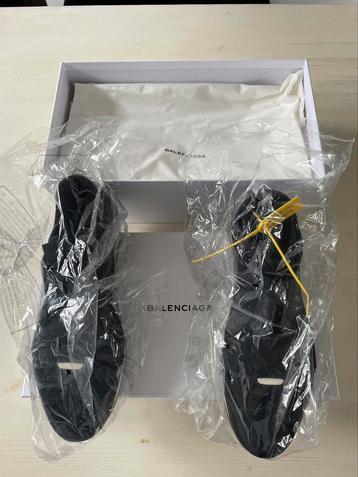 Balenciaga Race Runner Sneaker 42 beschikbaar voor biedingen