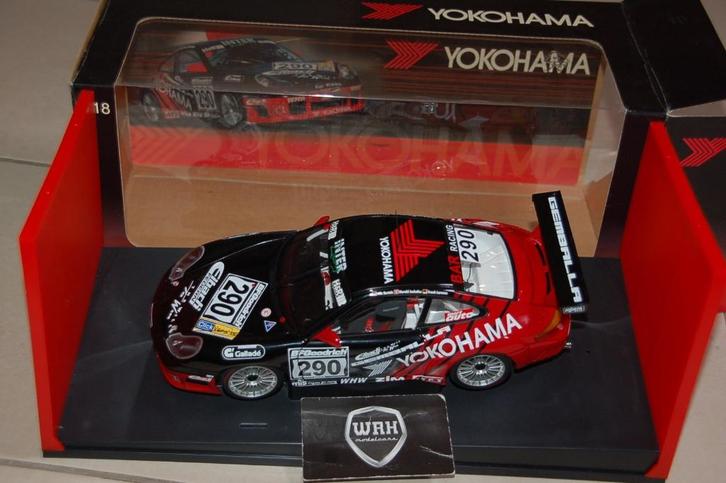 1:18 PORSCHE 911 996 GT3 RS YOKOHAMA #290 Autoart 80372 WRH, Hobby en Vrije tijd, Modelauto's | 1:18, Zo goed als nieuw, Auto