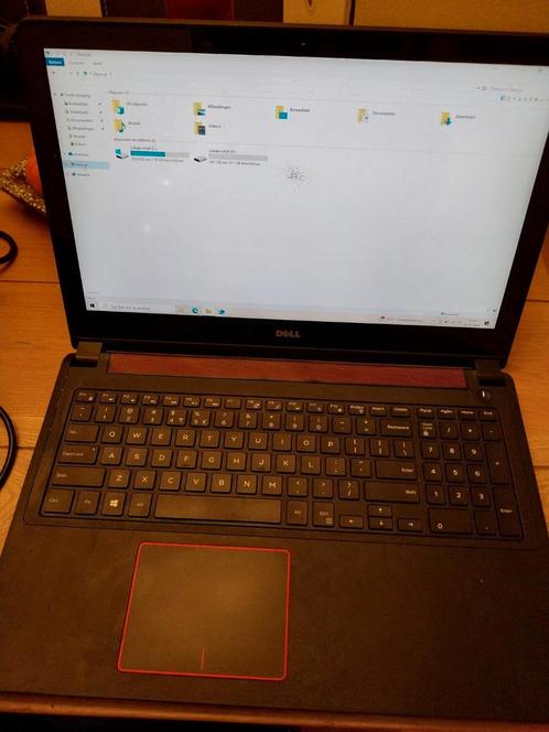 Dell Inspiron 7559 met barst in scherm, Computers en Software, Windows Laptops, Gebruikt, 15 inch, SSD, 2 tot 3 Ghz, 16 GB, Qwerty