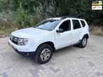 Dacia Duster 1.2 TCe 4x2 Lauréate Navi Airco, Voorwielaandrijving, Gebruikt, 4 cilinders, Duster