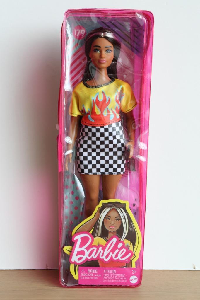 Barbie Fashionistas #179 – Curvy (NRFB), Verzamelen, Poppen, Nieuw, Fashion Doll, Ophalen of Verzenden