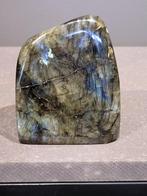 Mineralen en Labradoriet, Ophalen, Mineraal