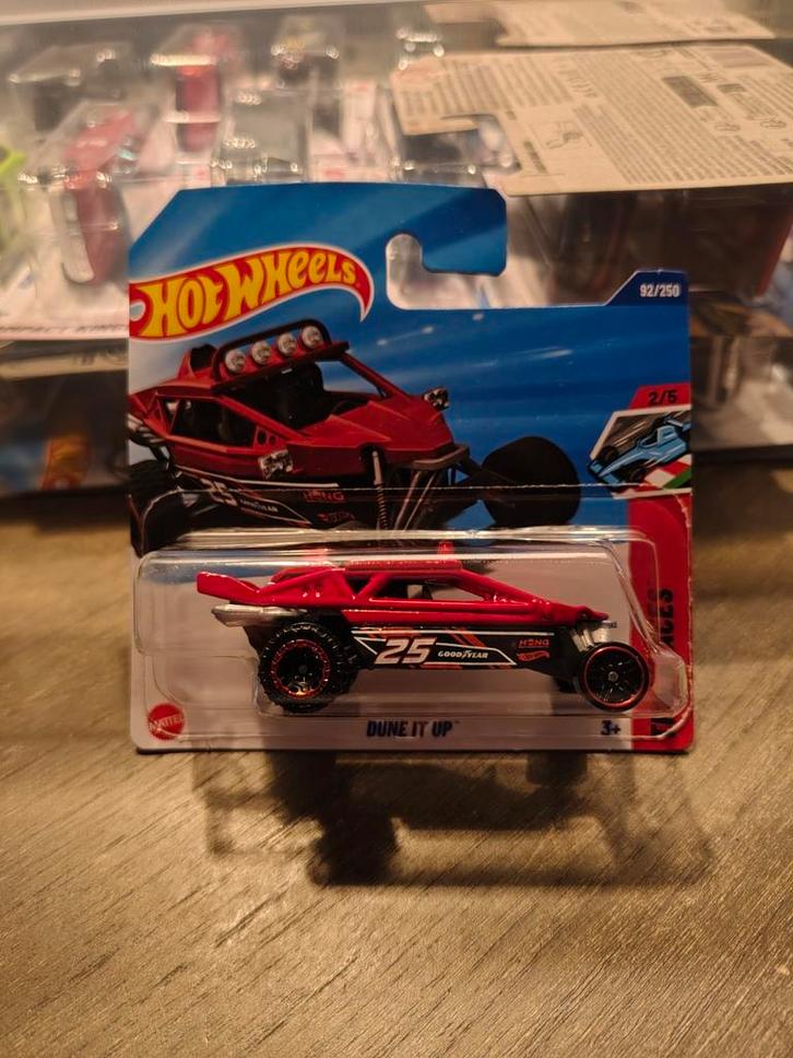 Hot Wheels Dune it Up, Hobby en Vrije tijd, Modelauto's | Overige schalen, Nieuw, Auto, Ophalen of Verzenden