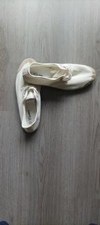 Witte GAMMA damessneakers  maat 39, Kleding | Dames, Schoenen, Ophalen of Verzenden, Gedragen, Wit, Sneakers of Gympen
