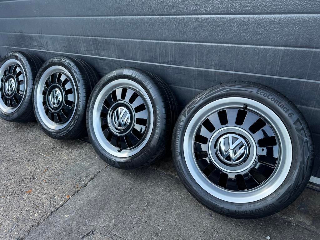 Originele Volkswagen Up! Classic Black velgen 16 inch, Gebruikt, 16 inch, Banden en Velgen, Personenwagen