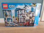 LEGO 60141 Politiebureau, Ophalen of Verzenden, Zo goed als nieuw