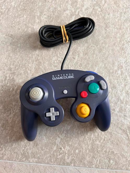 Nintendo gamecube controller paars, Spelcomputers en Games, Spelcomputers | Nintendo GameCube, Gebruikt, Paars, Zonder controller