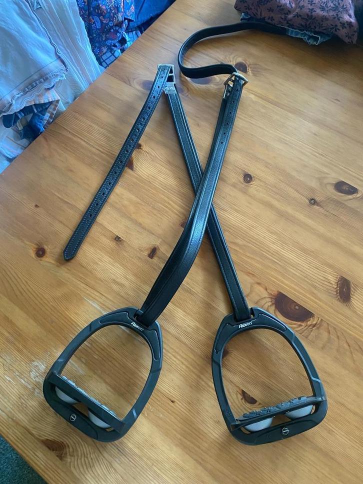 Beugelriemen prestige, Dieren en Toebehoren, Paarden en Pony's | Overige Paardenspullen, Zo goed als nieuw, Dressuur, Ophalen of Verzenden