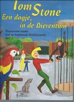 Tom Stone - Een dagje in de dierentuin deel 2, Ophalen of Verzenden, Zo goed als nieuw, Thema, Blokfluit