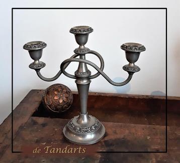 Ian Heath, verzilverde kandelaar – 26 cm hoog beschikbaar voor biedingen