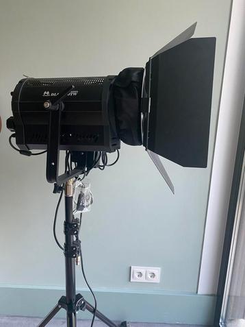 Falcon Eyes Bi Color Led Spot Lamp Dimbaar beschikbaar voor biedingen