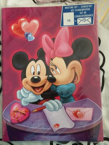 schrijfset Mickey en Minnie Mouse beschikbaar voor biedingen