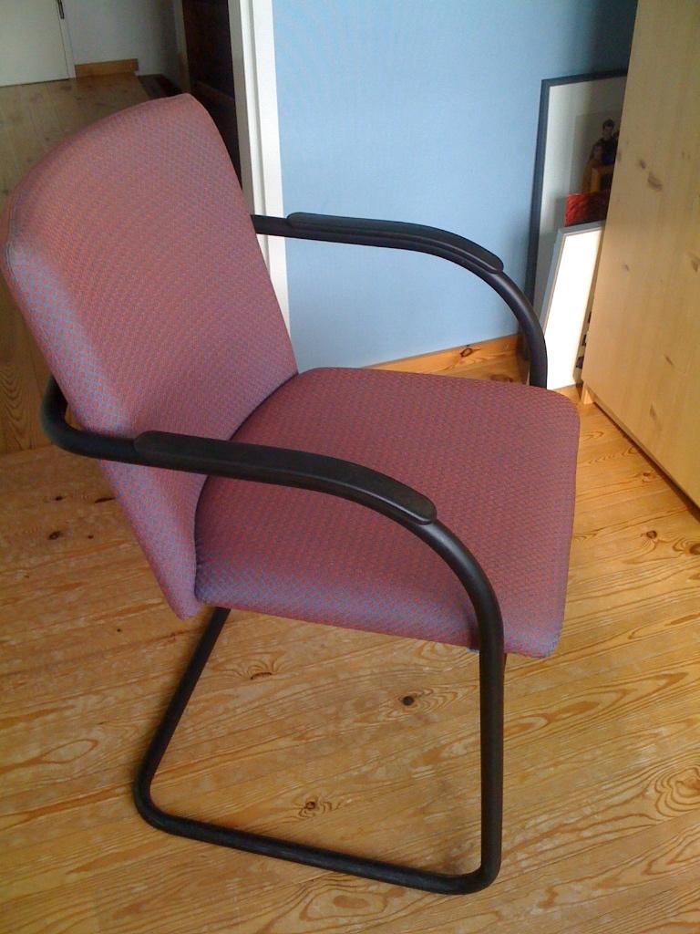 stoeltje, Huis en Inrichting, Stoelen, Ophalen, Gebruikt, Metaal, Eén