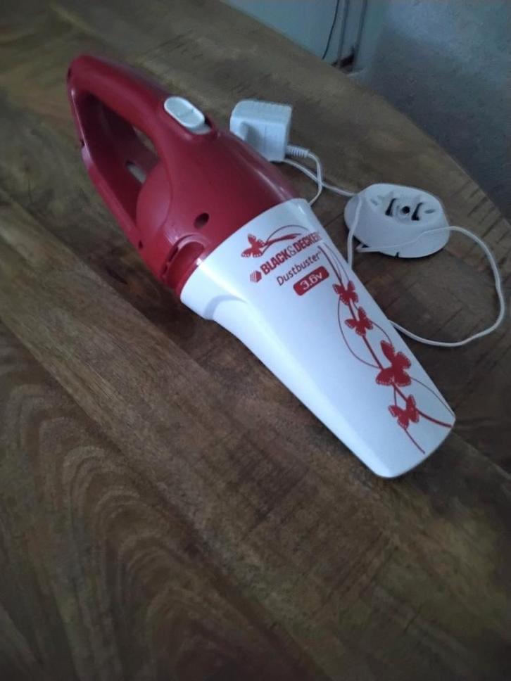 Black & Decker Dustbuster Kruimeldief, Witgoed en Apparatuur, Stofzuigers, Gebruikt, Kruimeldief, Minder dan 1200 watt, Reservoir