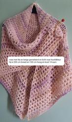 Leuke grote stola/driehoeksjaal/omslagdoek incl houten pen, Ophalen of Verzenden, Nieuw, Haken