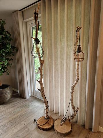 Unieke berkenstam lampen set beschikbaar voor biedingen