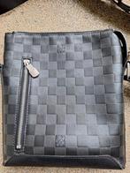 Louis Vuitton Schoudertas - Damier Graphite, Sieraden, Tassen en Uiterlijk, Tassen | Rugtassen, Overige merken, Gebruikt, Minder dan 30 cm