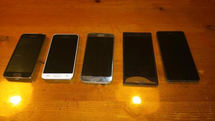 Partij Android telefoons (vijf stuks, 8-32Gb, Android 6/7/8), Telecommunicatie, Mobiele telefoons | Samsung, Gebruikt, Galaxy S2 t/m S9