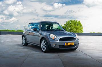 Mini Cooper One 1.6 2010 | 96.000 NAP | Dealer onderhouden beschikbaar voor biedingen