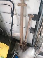 2 rieken en een schop. Stevig materiaal, Tuin en Terras, Hand-tuingereedschap, Ophalen of Verzenden, Gebruikt, Schop