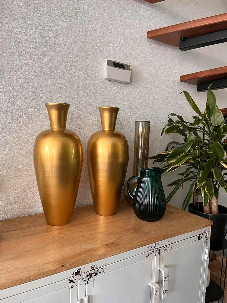 Set van Twee Grote goudkleurige Vazen, Huis en Inrichting, Woonaccessoires | Vazen, Zo goed als nieuw, Overige kleuren, 50 tot 75 cm