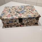 Stoffen doosjes, Antiek en Kunst, Curiosa en Brocante, Ophalen of Verzenden