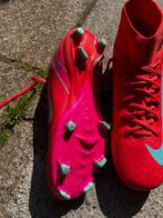 Voetbalschoen maat 39, Sport en Fitness, Voetbal, Ophalen of Verzenden, Zo goed als nieuw