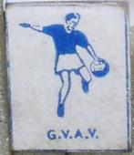 Voetbal - GVAV-clubspeld (heel oud-later FC Groningen), Verzenden, Gebruikt, Sport, Speldje of Pin