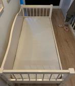 Peuterbed 70x140 met matras, dekbed en beddengoed, Ophalen, Gebruikt, Ledikant