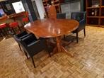 Grote tafel met 8 identieke stoelen, Gebruikt, 100 tot 150 cm, 200 cm of meer, Ophalen of Verzenden