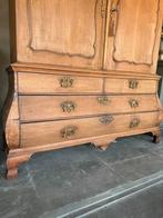 "HENDRICKX " Eiken Kabinet Dubbel Gebogen., Ophalen
