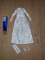 barbie jurk koninklijk pump sjerp oorbellen ketting armband, Ophalen of Verzenden, Zo goed als nieuw, Kleertjes