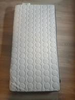 Ikea matras HIMLAVALV

(60 x120), Huis en Inrichting, Ophalen, Zo goed als nieuw, Eenpersoons, 200 cm