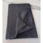 Louis Vuitton Sjaal Zwart (origineel), Kleding | Dames, Mutsen, Sjaals en Handschoenen, Louis Vuitton, Ophalen of Verzenden, Zo goed als nieuw