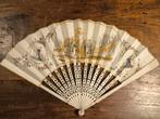Antiek waaier handbeschilderd op papier en been 18e eeuw, Antiek en Kunst, Antiek | Kleding en Accessoires, Ophalen of Verzenden