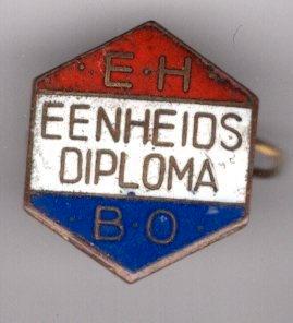 EHBO Eenheidsdiploma  email op koper broche nr 15068( E_264), Verzamelen, Speldjes, Pins en Buttons, Nieuw, Speldje of Pin, Merk